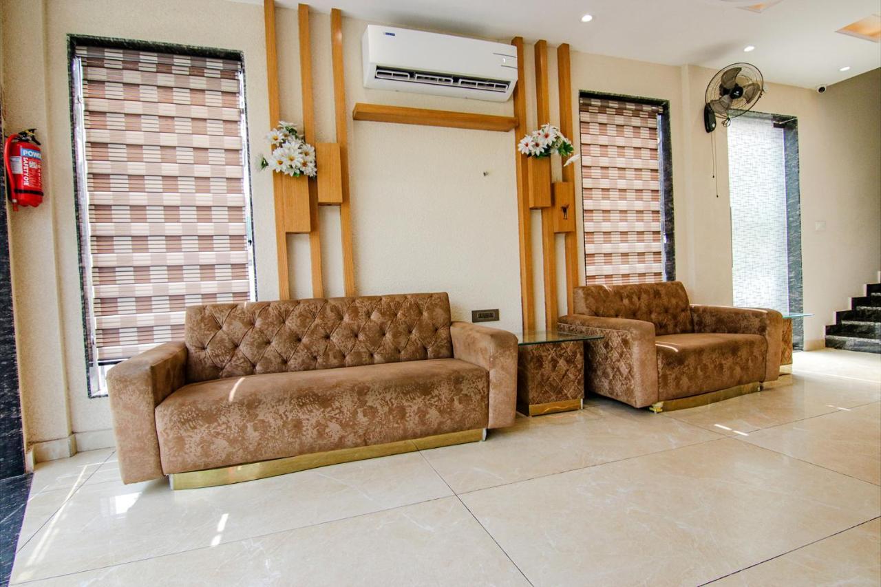 Fabhotel Prime Taj Castle Амритсар Екстериор снимка