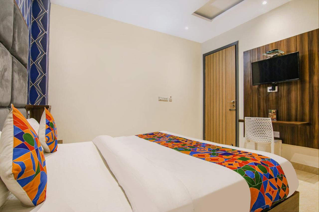 Fabhotel Prime Taj Castle Амритсар Екстериор снимка